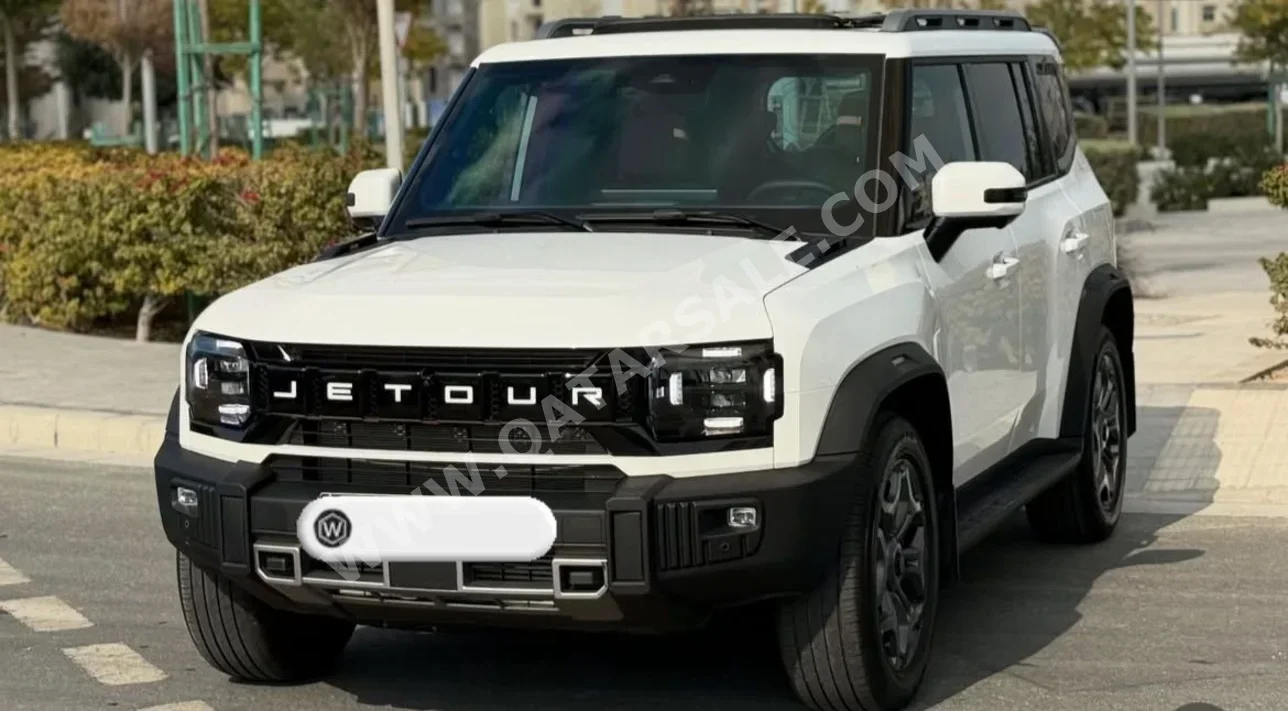 Jetour  T2  Luxury  2024  Automatic  29,000 Km  4 Cylinder  Four Wheel Drive (4WD)  SUV  White