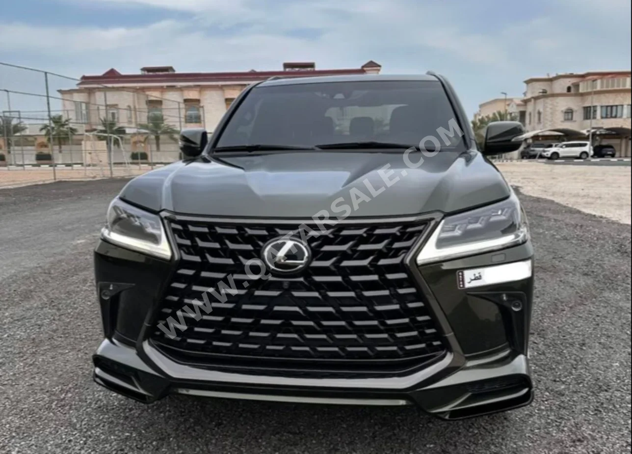 Lexus  LX  570 S Black Edition  2021  Automatic  104,800 Km  8 Cylinder  Four Wheel Drive (4WD)  SUV  Green  With Warranty