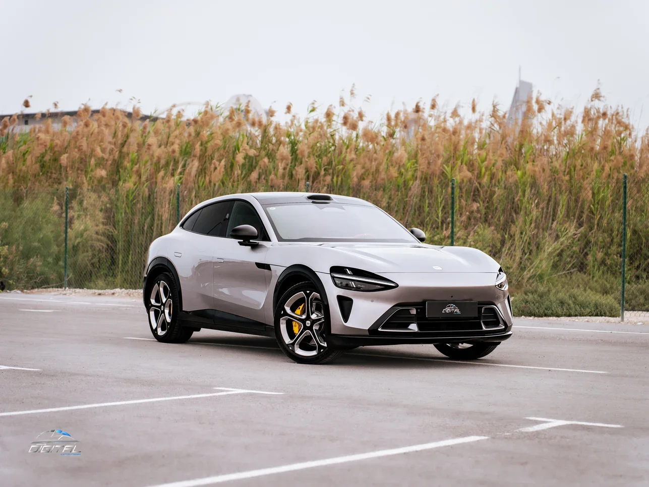 Xiaomi YU7 Max 2025 Automatic 0 Km 0 Cylinder All Wheel Drive (AWD) SUV Bronze With Warranty