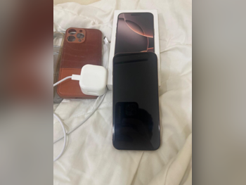 هواتف نقالة ابل - ايفون 16 - برو ماكس - تيتانيوم طبيعي - 256 جيجابايت - تحت الضمان