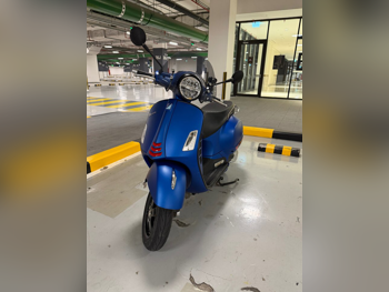 فيسبا جي اتس اس سوبر سبورت 300 - 2020 - اللون ازرق