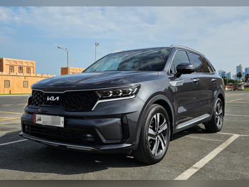 Kia  Sorento  3.5  2022  Automatic  56,000 Km  6 Cylinder  All Wheel Drive (AWD)  SUV  Dark Gray  With Warranty
