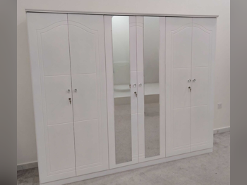 خزائن ودواليب الملابس والزينة - دوحة فيرنيتشر  - خزائن  - أبيض