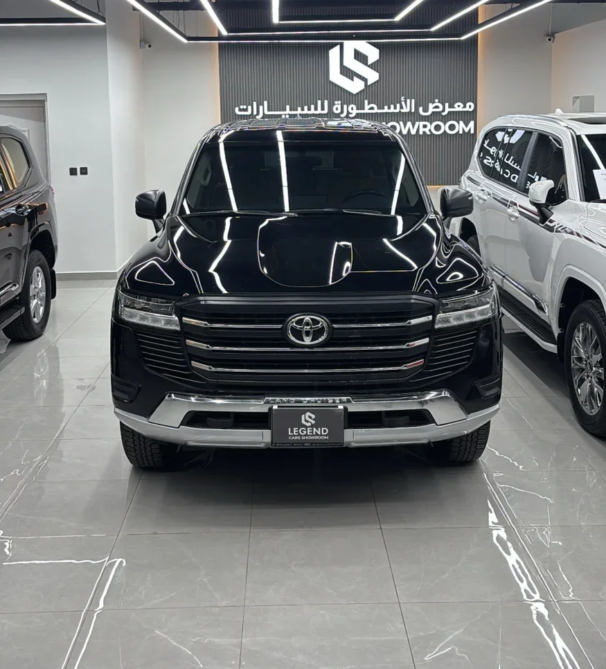 Toyota  Land Cruiser  GX  2023  Automatic  113,000 Km  6 Cylinder  Four Wheel Drive (4WD)  SUV  Black