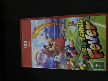 - نينتندو سويتش  أقراص ألعاب الفيديو المدمجة