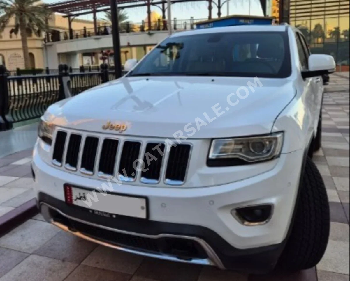 جييب  جراند شيروكي  ليميتد  2015  اوتوماتيك  93,000 كم  8 سلندر  دفع رباعي  اس يو في  أبيض