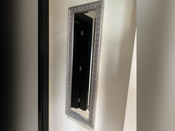 Mirrors Dresser Mirror  Rectangle  Medium /  Hanging  Antique  Silver