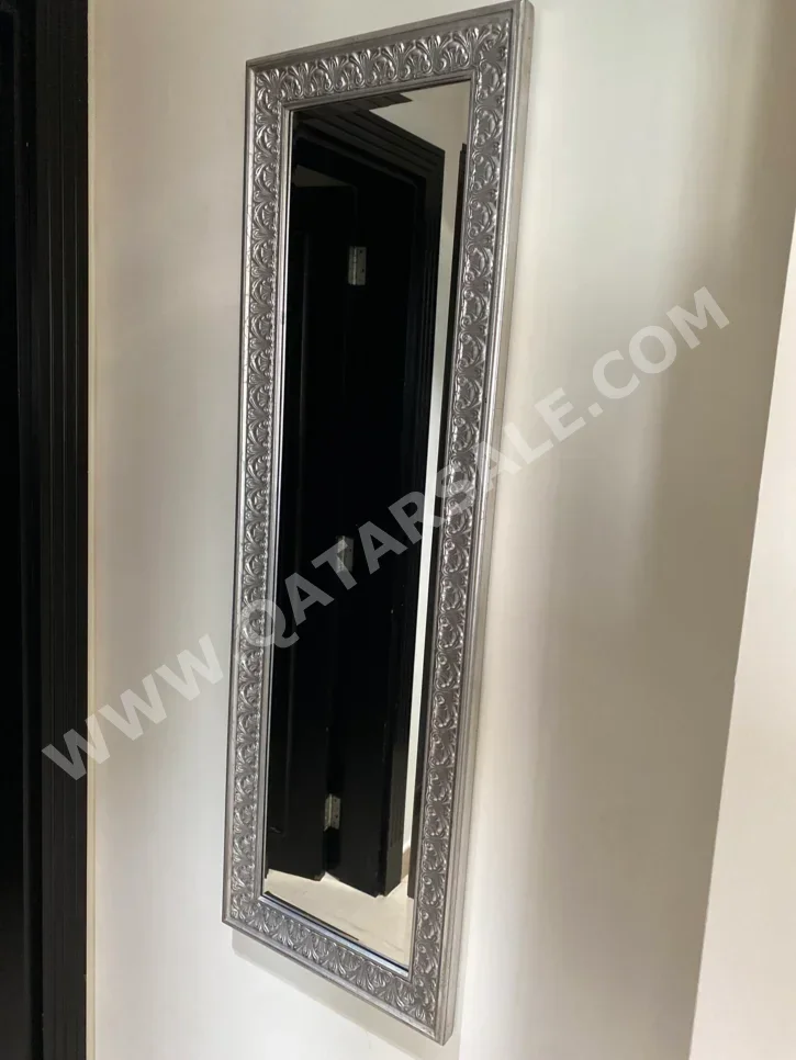 المرايا مرآة فوق خزنة  مستطيل  متوسط \  معلقة  العتيقة  فضة