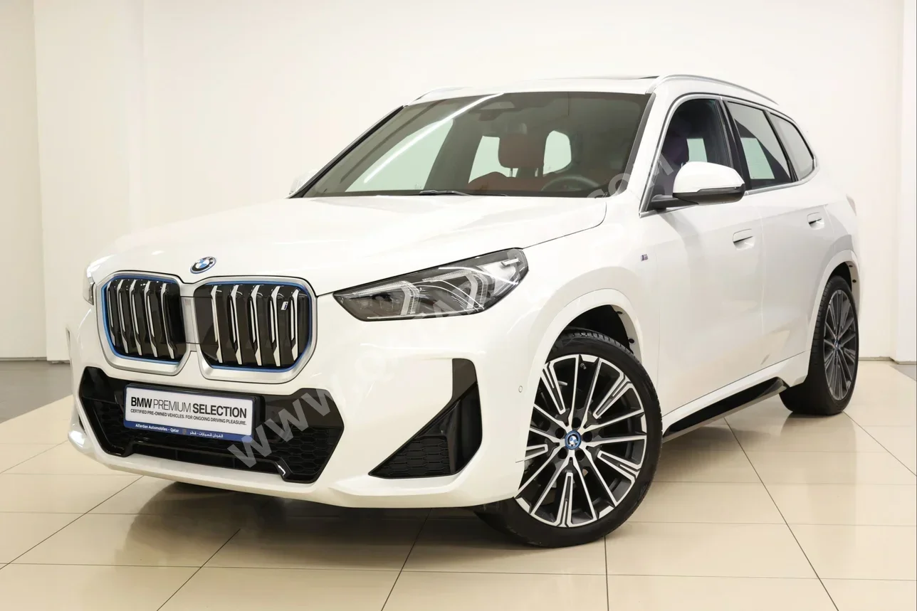 بي ام دبليو  اي اكس  1  2024  اوتوماتيك  4,500 كم  0 سلندر  دفع خلفي  اس يو في  أبيض  تحت الضمان