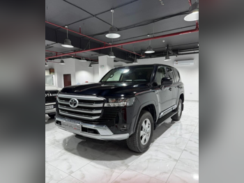 Toyota  Land Cruiser  GXR Twin Turbo  2022  Automatic  155,000 Km  6 Cylinder  Four Wheel Drive (4WD)  SUV  Black