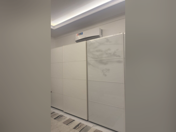 خزائن ودواليب الملابس والزينة - ايكيا  - خزائن  - أبيض