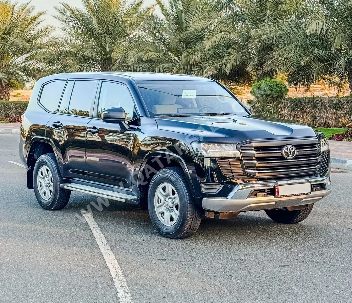 Toyota  Land Cruiser  GX  2024  Automatic  41,000 Km  6 Cylinder  Four Wheel Drive (4WD)  SUV  Black  With Warranty