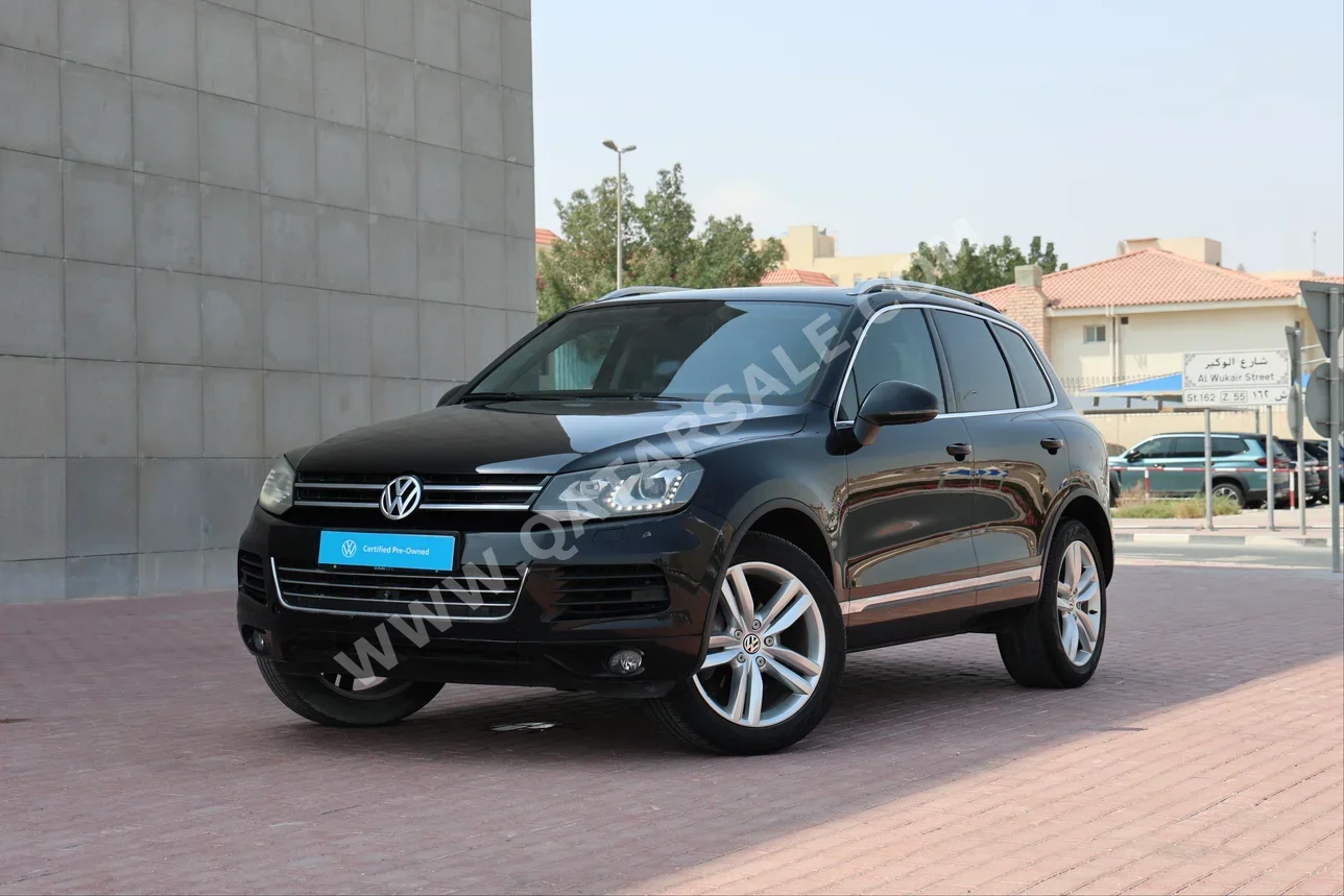 Volkswagen  Touareg  Sport  2013  Automatic  12,000 Km  6 Cylinder  All Wheel Drive (AWD)  SUV  Black