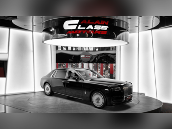 رولز - رويس  فانتوم  اي دبليو بي  2026  اوتوماتيك  28 كم  12 سلندر  دفع خلفي  سيدان  أسود