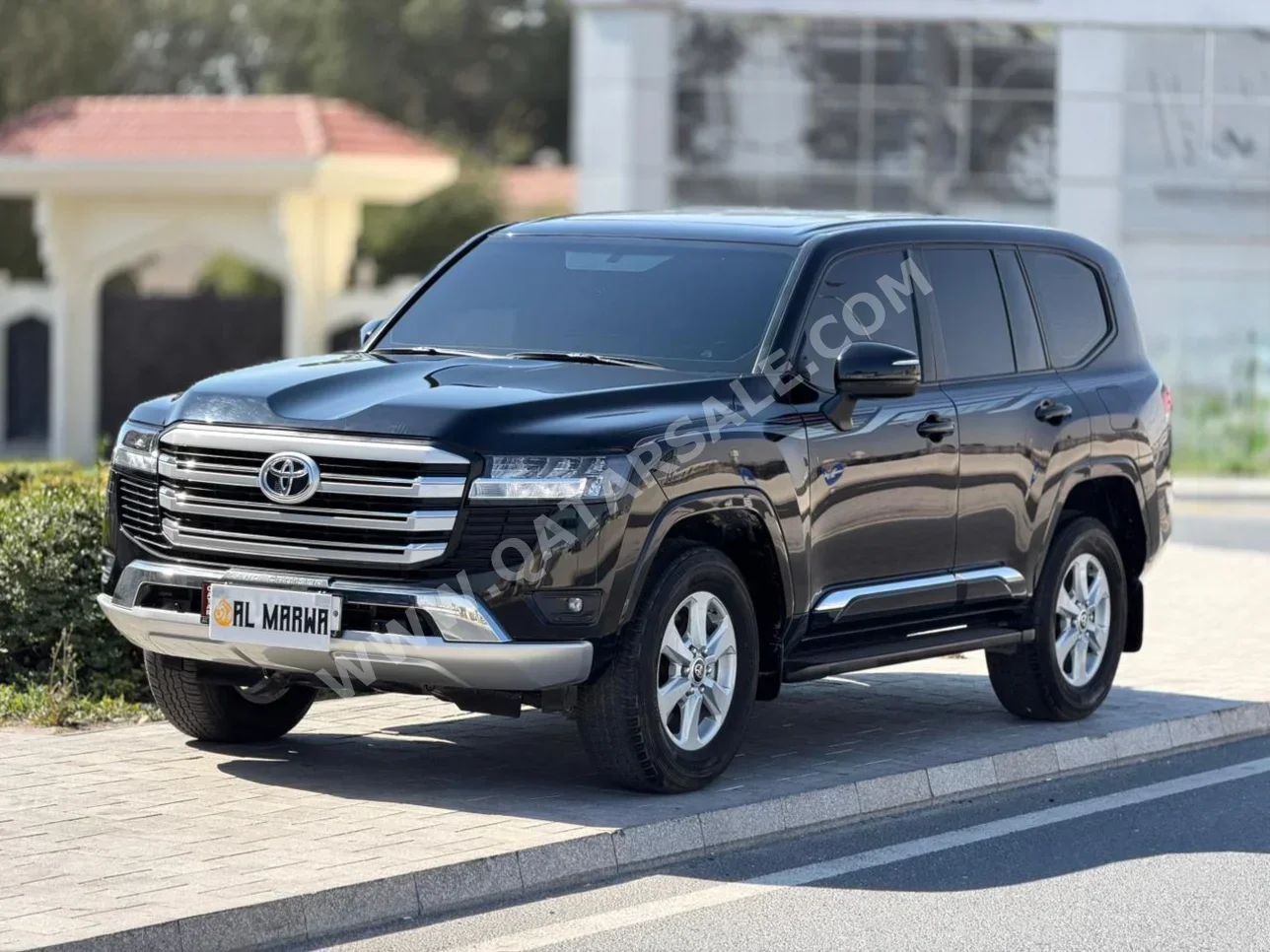 تويوتا  لاند كروزر  جي اكس ار توين توربو  2024  اوتوماتيك  13,000 كم  6 سلندر  دفع رباعي  اس يو في  أسود  تحت الضمان