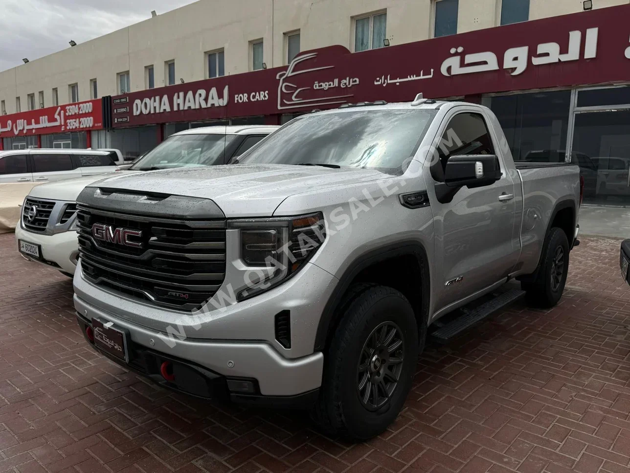 GMC Sierra AT4 2022 Automatic 108,000 Km 8 Cylinder Four Wheel Drive (4WD) Pick Up Silver