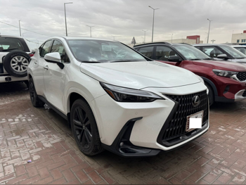 Lexus  NX  350  2025  Automatic  0 Km  4 Cylinder  All Wheel Drive (AWD)  SUV  White  With Warranty