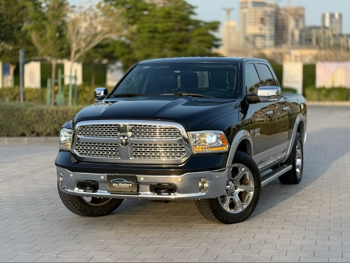 دودج  رام  لاراميي  2016  اوتوماتيك  199,000 كم  8 سلندر  دفع رباعي  بيكب  أسود