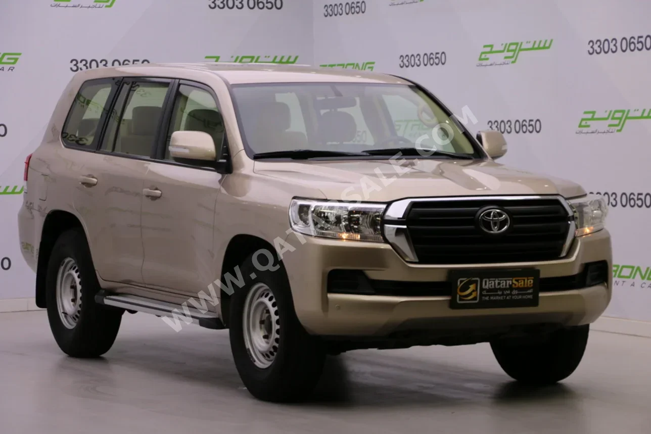 Toyota  Land Cruiser  GX  2016  Automatic  130,000 Km  6 Cylinder  Four Wheel Drive (4WD)  SUV  Gold
