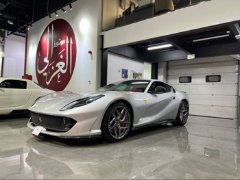 Ferrari  812  GTS  2018  Automatic  37,000 Km  12 Cylinder  Rear Wheel Drive (RWD)  Coupe / Sport  Silver