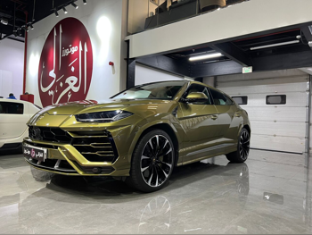 لمبرجيني  اوروس  اس  2022  اوتوماتيك  33,000 كم  8 سلندر  دفع رباعي  اس يو في  أخضر  تحت الضمان