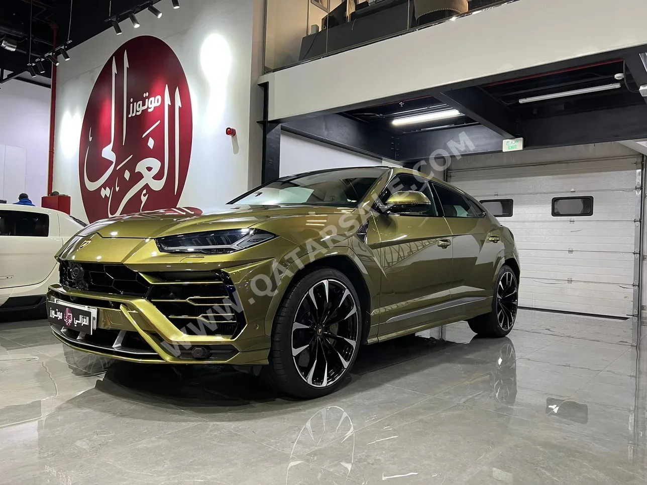 Lamborghini Urus S 2022 Automatic 33,000 Km 8 Cylinder Four Wheel Drive (4WD) SUV Green With Warranty