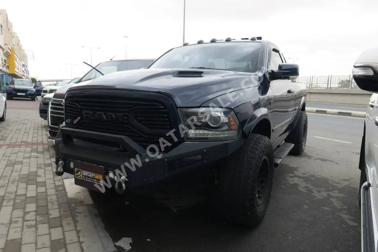 Dodge Ram 1500 2017 Automatic 237,000 Km 8 Cylinder Four Wheel Drive (4WD) Pick Up Dark Blue