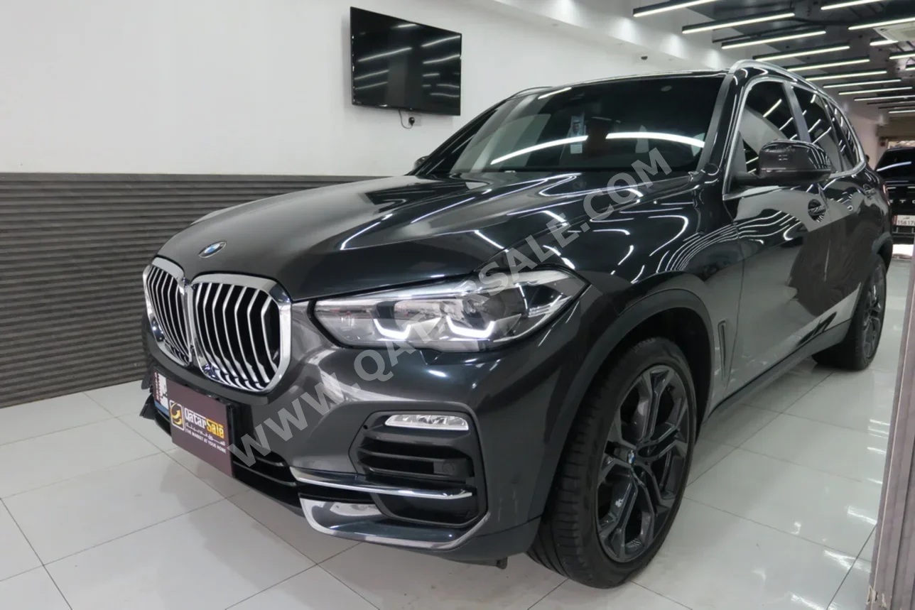 BMW  X-Series  X5  2021  Automatic  31,000 Km  6 Cylinder  Four Wheel Drive (4WD)  SUV  Gray
