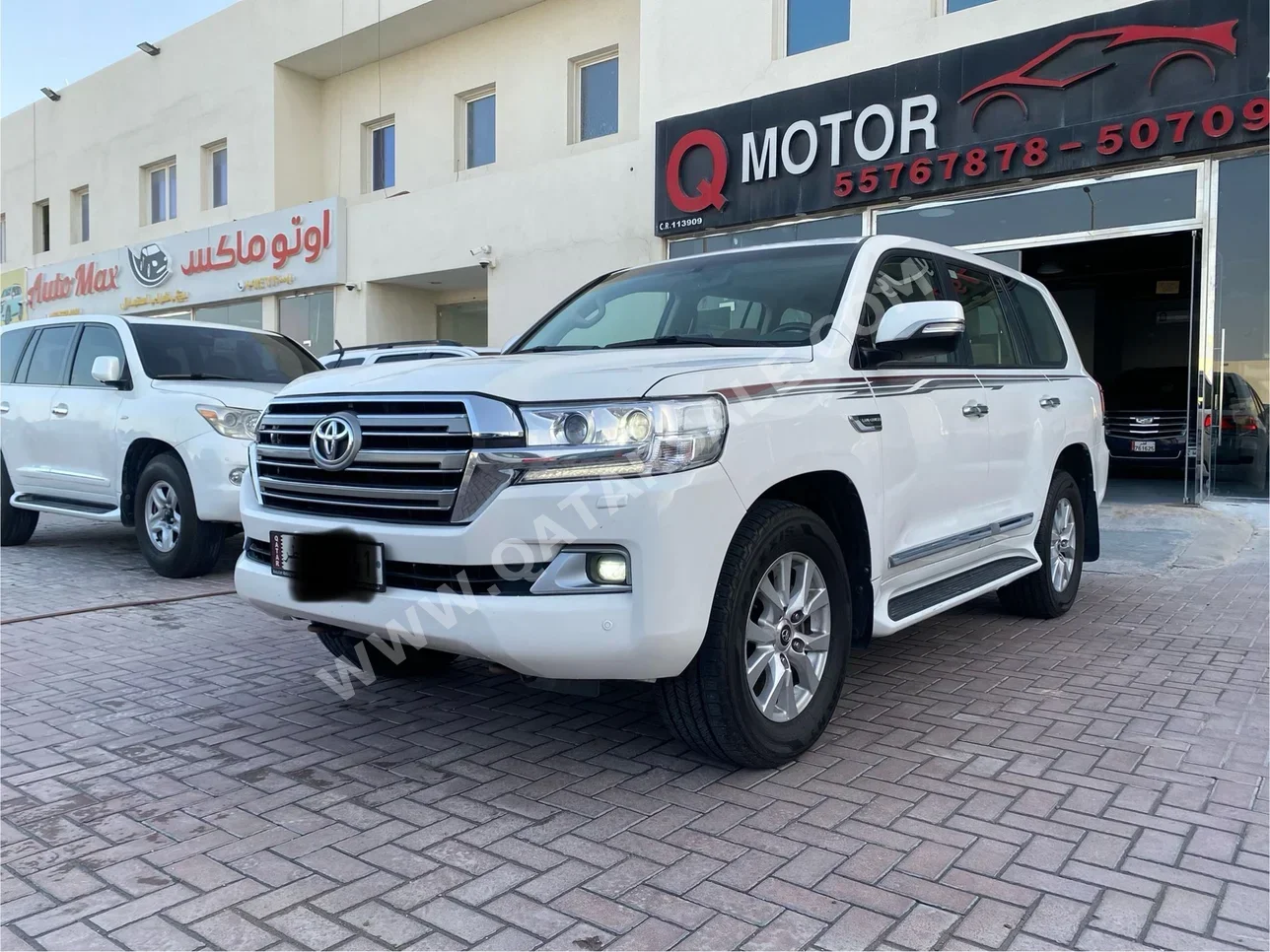 Toyota  Land Cruiser  GXR  2020  Automatic  244,000 Km  8 Cylinder  Four Wheel Drive (4WD)  SUV  White