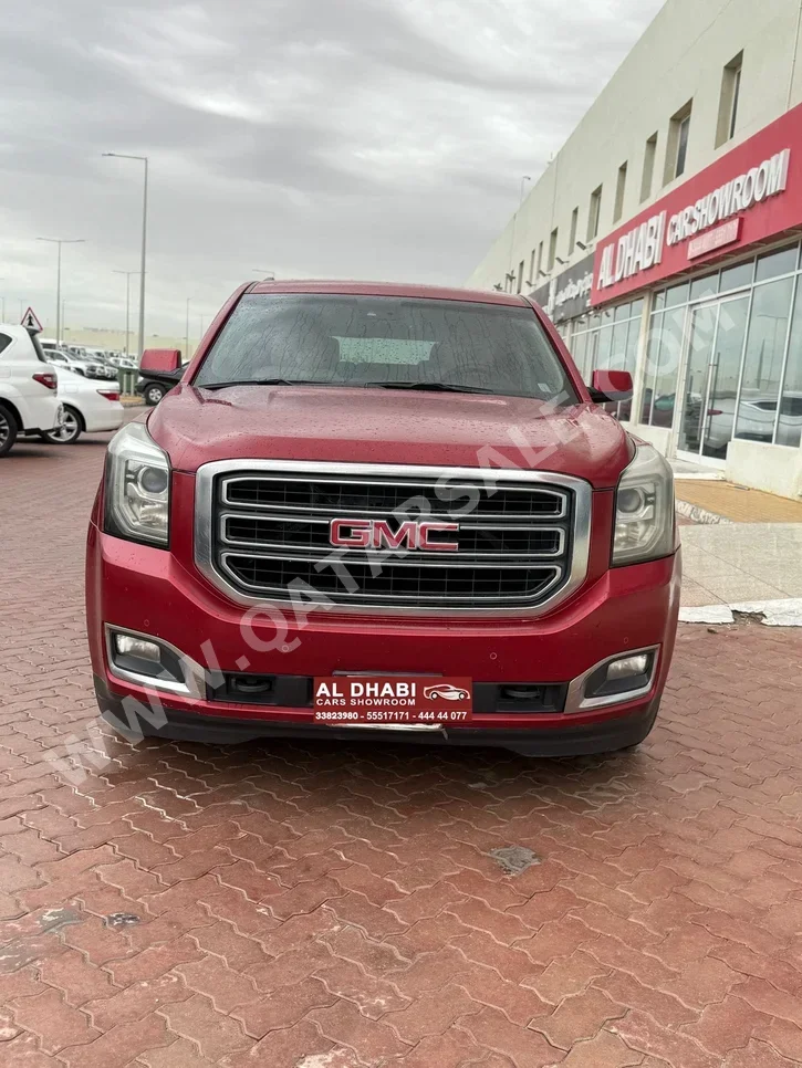 جي ام سي يوكون اكس إل 2015 اوتوماتيك 145,000 كم 8 سلندر دفع رباعي اس يو في عنابي