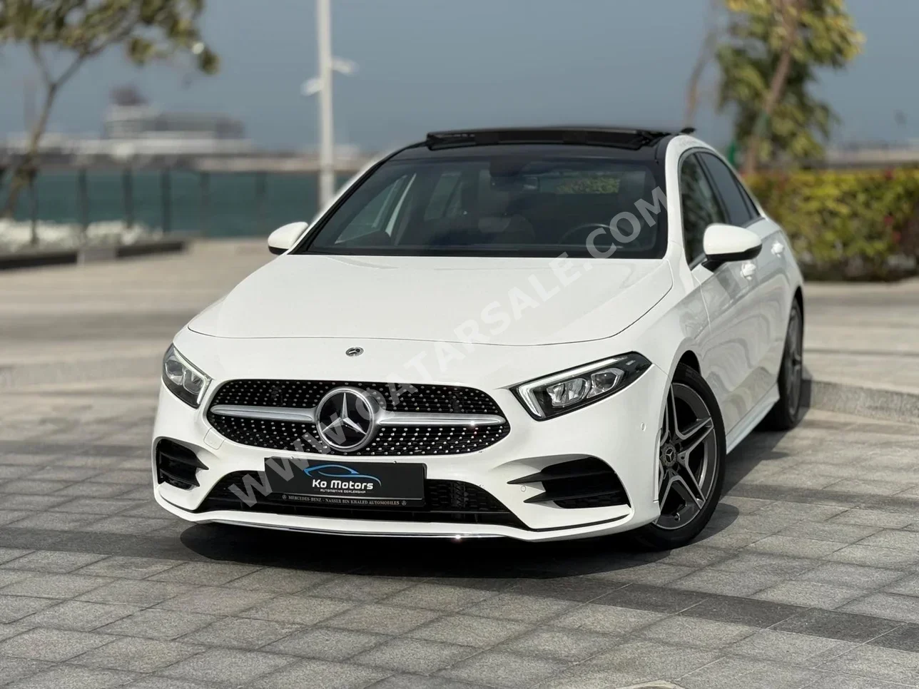 Mercedes-Benz  A-Class  200 AMG  2022  Automatic  74,000 Km  4 Cylinder  Four Wheel Drive (4WD)  SUV  White  With Warranty