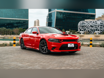 دودج  تشارجر  دايتونا  2019  اوتوماتيك  74,000 كم  8 سلندر  دفع خلفي  سيدان  أحمر