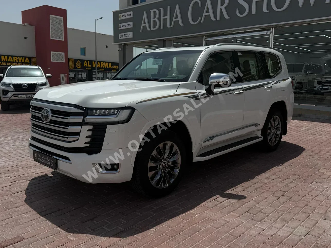 تويوتا لاند كروزر في اكس ار توين توربو 2022 اوتوماتيك 57,000 كم 6 سلندر دفع رباعي اس يو في أبيض تحت الضمان
