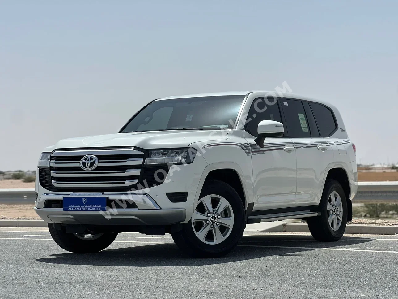 تويوتا  لاند كروزر  جي اكس  2022  اوتوماتيك  79,000 كم  6 سلندر  دفع رباعي  اس يو في  أبيض