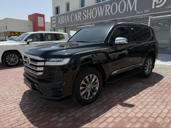 Toyota  Land Cruiser  VXR Twin Turbo  2024  Automatic  76,000 Km  6 Cylinder  Four Wheel Drive (4WD)  SUV  Black  With Warranty