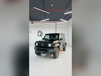 سوزوكي  جمني  2021  عادي  44,000 كم  4 سلندر  دفع رباعي  اس يو في  أسود