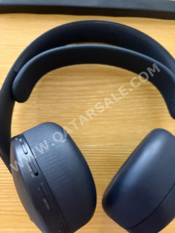 Headset And Speakers - Sony - Black