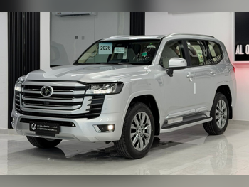 تويوتا  لاند كروزر  جي اكس ار توين توربو  2026  اوتوماتيك  0 كم  6 سلندر  دفع رباعي  اس يو في  فضي  تحت الضمان