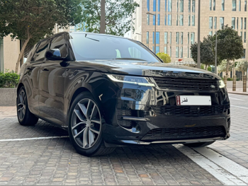لاند روفر  رنج روفر  سبورت  2023  اوتوماتيك  35,000 كم  6 سلندر  دفع رباعي  اس يو في  أسود  تحت الضمان