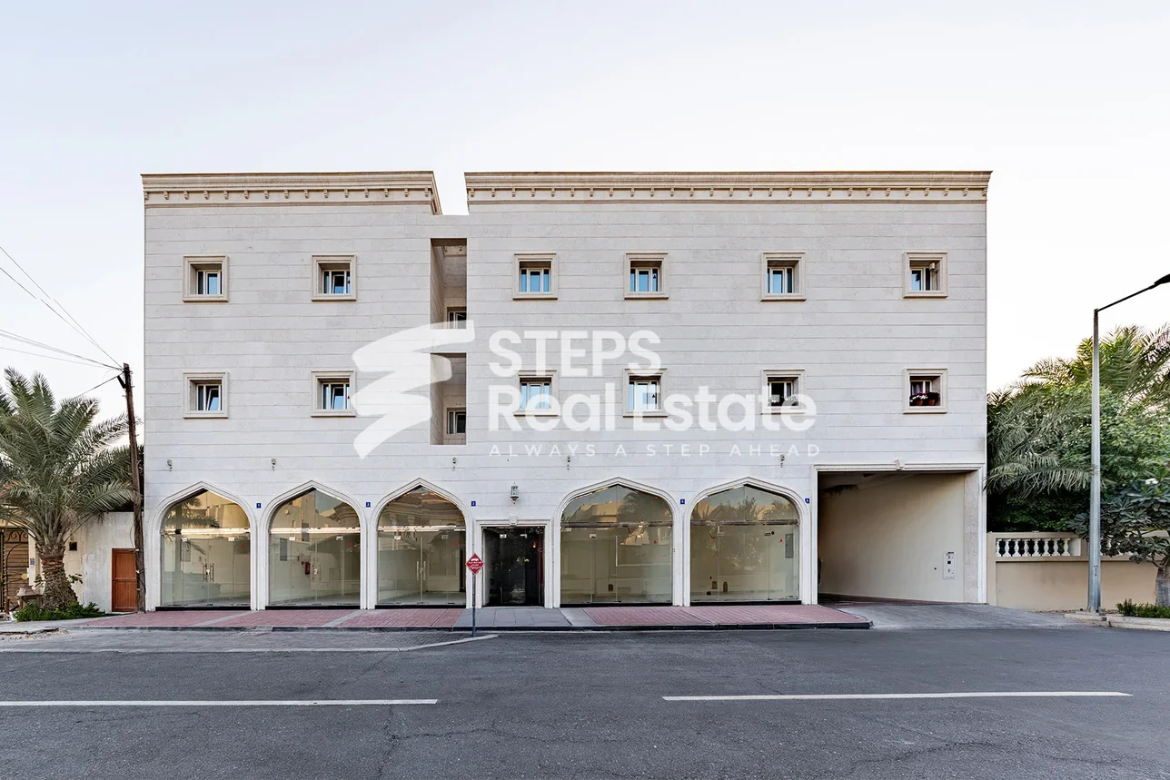 Commercial Shops - Not Furnished  - Doha  For Rent  - Nuaija