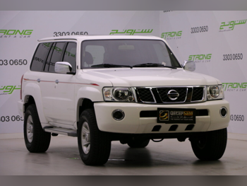 نيسان  باترول  سفاري  2022  اوتوماتيك  45,000 كم  6 سلندر  دفع رباعي  اس يو في  أبيض  تحت الضمان