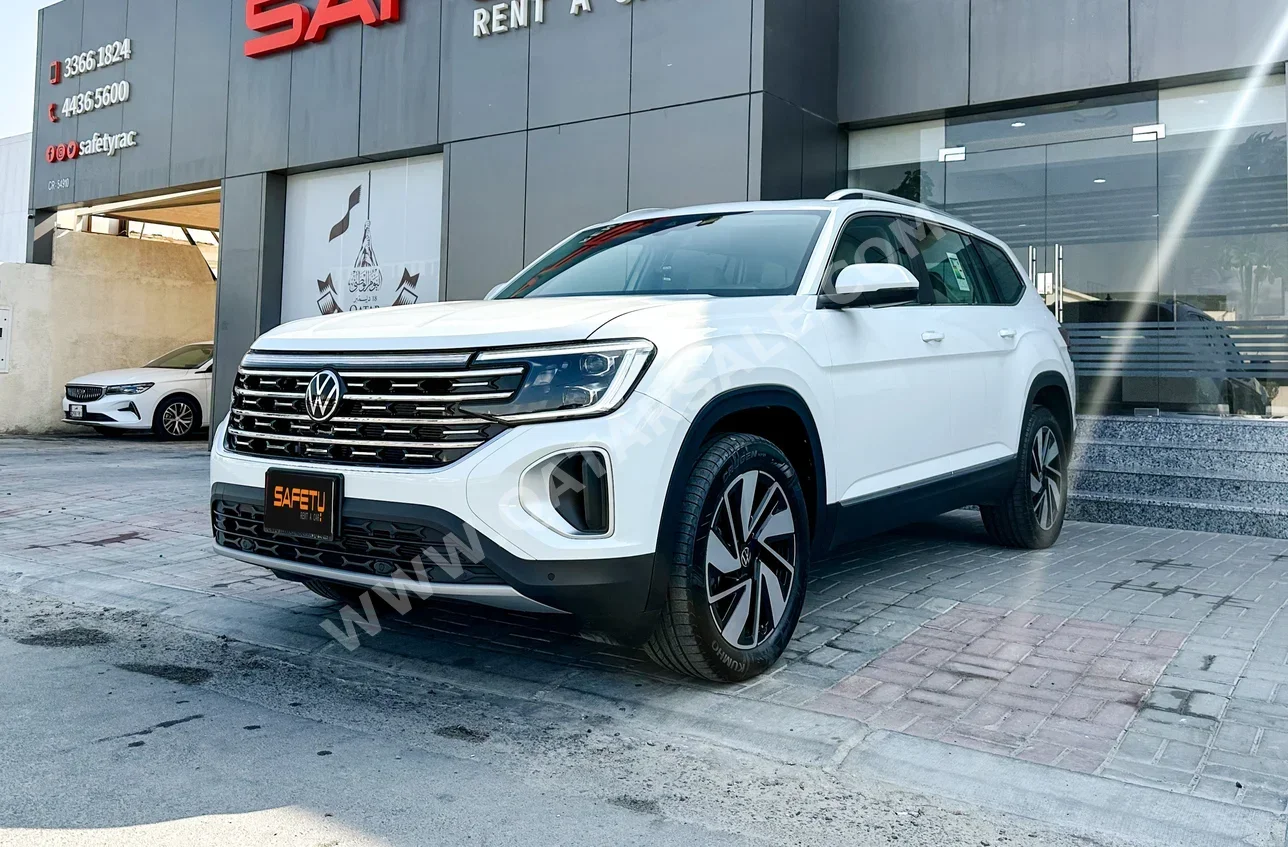 Volkswagen  Teramont  Comfortline  2024  Automatic  17,000 Km  4 Cylinder  All Wheel Drive (AWD)  SUV  White  With Warranty