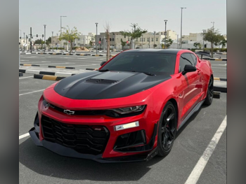 Chevrolet  Camaro  SS  2019  Automatic  82,100 Km  8 Cylinder  Rear Wheel Drive (RWD)  Coupe / Sport  Black and Red