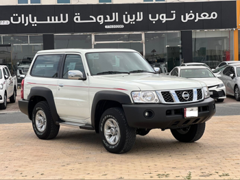 Nissan  Patrol  GL  2023  Manual  8,000 Km  6 Cylinder  Four Wheel Drive (4WD)  SUV  White