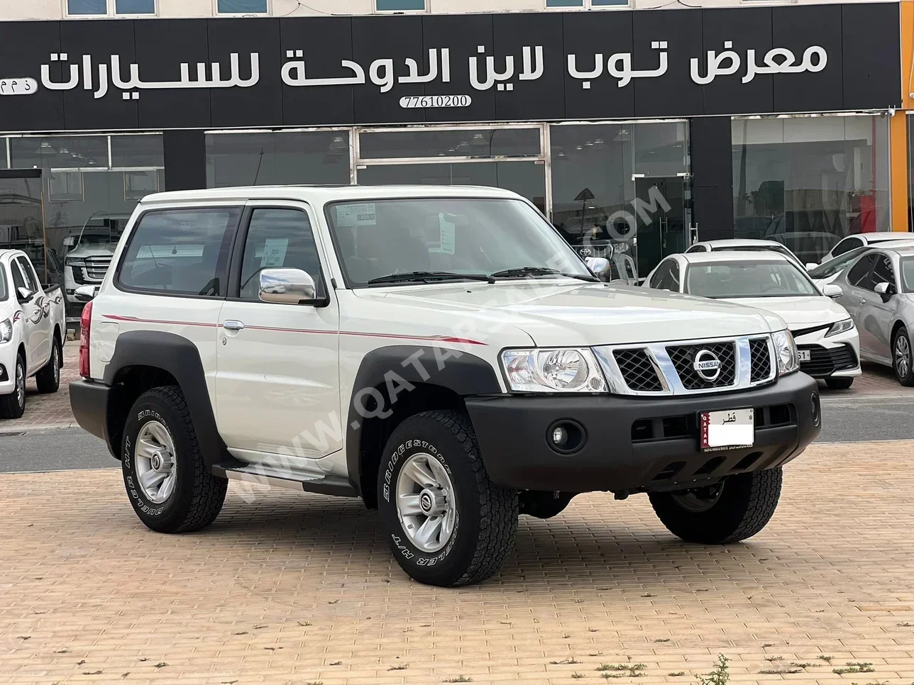 Nissan Patrol GL 2023 Manual 8,000 Km 6 Cylinder Four Wheel Drive (4WD) SUV White