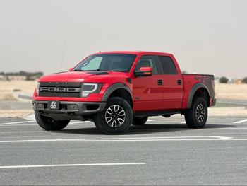 فورد  رابتر  أس في تي  2013  اوتوماتيك  174,000 كم  8 سلندر  دفع رباعي  بيكب  أحمر