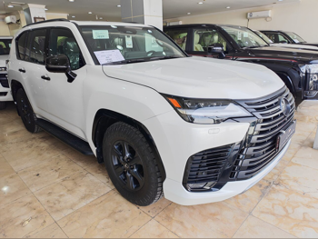 Lexus  LX  600 Overtrail  2025  Automatic  0 Km  6 Cylinder  Four Wheel Drive (4WD)  SUV  White  With Warranty