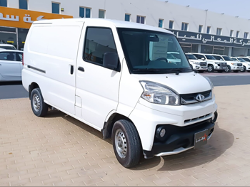 CMC  Veryca  2024  Manual  46,000 Km  4 Cylinder  Rear Wheel Drive (RWD)  Van / Bus  White