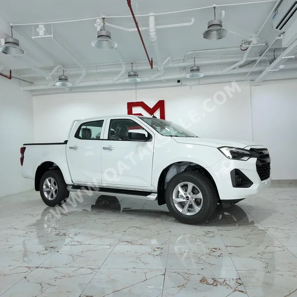 اسوزو  دي-ماكس  2026  اوتوماتيك  0 كم  4 سلندر  دفع خلفي  بيكب  أبيض  تحت الضمان