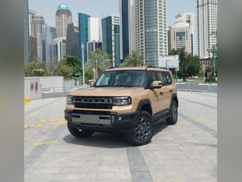 جيتور  جي 700  لاكجري  2026  اوتوماتيك  0 كم  4 سلندر  دفع رباعي  اس يو في  برتقالي  تحت الضمان